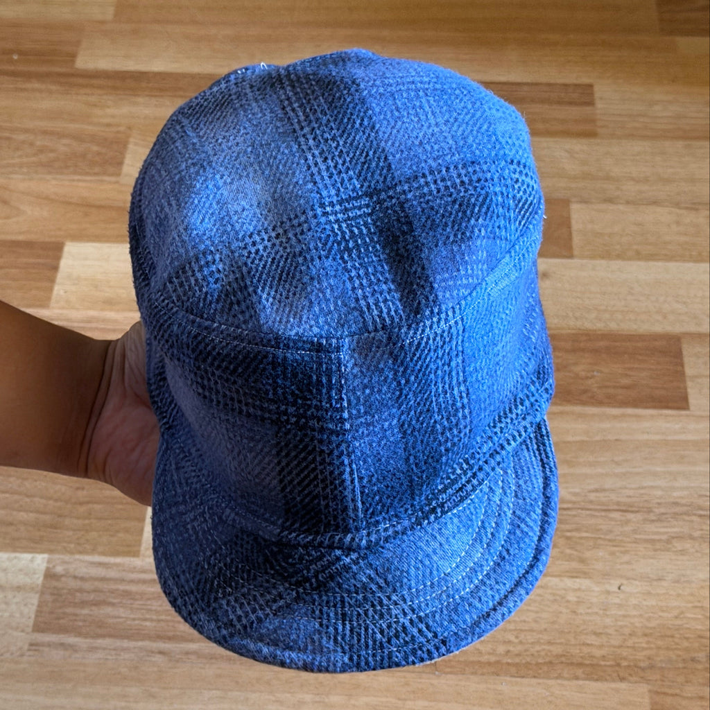 Nora hat - Dark Blue/Mustard